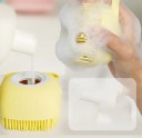 Hundevaskebørste med shampoodispenser 3