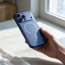 Husă magnetică pentru iPhone 17 Pro compatibilă cu MagSafe Sticlă nano mată Încărcare wireless Aliniere precisă Protecția spatelui 20