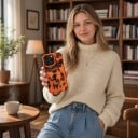 Husa pentru iPhone 18 Pro Model cu vacă Textura liči Capac din PC + TPU Protecție împotriva căderilor și zgârieturilor Pentru utilizare 16