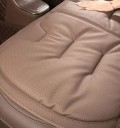 Husă universală pentru scaun auto cu pernuță, piele artificială, dimensiune 46 x 46 cm 2