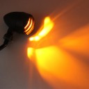 Indicatori di direzione per motocicli con griglia Indicatore di direzione metallico di colore nero Luce arancione Tensione 12 V Potenza 5 W Fissaggio 3