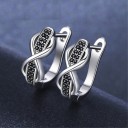 Infinity oorbellen voor dames met steentjes 3
