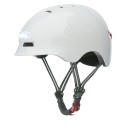 Inteligentní cyklistická helma s předním a zadním LED světlem městská unisex přilba nastavitelný obvod velikost S 48-53 cm baterie 750 mAh 5
