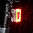 Inteligentny radar tylne światło rowerowe 1500 mAh 7 trybów Ładowanie USB-C IPX6 Ostrzeżenie Światło hamowania Wykrywanie obiektów Do 30 m Widoczność 500 m 3
