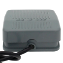 Interruptor de pie para máquinas de soldadura pedal de retorno automático SPDT 0-400 V 0-10 A 8 x 8 x 3,5 cm gris para el control de soldadoras y máquinas a pie 3