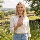 iPhone 18 Pro Hoesje Bloemenpatroon met Margrieten Beschermhoes Verhoogde Cameraomranding Bescherming van Zijkanten en Hoeken 8