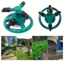 Irrigatore rotante 360° con tre bracci per giardino e prato, spruzzatore verde in plastica con attacco per tubo 2