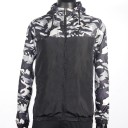 Jachetă pentru bărbați cu model de camuflaj J2045 1