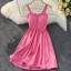 Jednobarevné mini šaty na ramínka 3