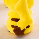 Jolie peluche – Pikachu 3