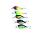 Juego de 5 wobblers de colores para peces Señuelos artificiales en forma de pez con pala transparente y 2 anzuelos triples Tamaño 5 cm Peso 4,2 g 2