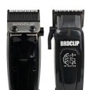 Juego de máquina de cortar cabello y recortador de barba y detalles Recargable 2000 y 1500 mAh Duración 180 minutos 14 peines Base de carga Negra 2