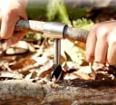 Juego de taladro de tierra manual para la plantación de árboles Ahoyador de tierra con funda Herramientas para jardín y siembra 3