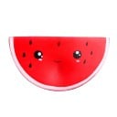 Juguete antiestrés en forma de rodaja de sandía con una carita adorable Para liberar tensión y relajarse Material PU Dimensiones 16 x 8 x 5 cm 1