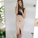 Jupe en tricot pour femmes avec des boutons 4