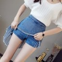 Jupe mini en jean pour femme avec shorts intégrés Devant asymétrique avec de longues franges Coupe ajustée Fermeture éclair en métal 4