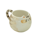 Keramický hrnek s kočičím motivem 380 ml kulatý šálek na kávu krémový s hnědými pruhy pro domácí použití 1