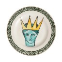 Keramický talířek dekorativní průměr 20,3 cm keramika bílý s motivem postavy s korunou ochranný okraj pod šálek a servírování 1