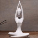 Keramikstatue af en yogi 3