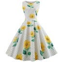 Kesämekko leveällä hameella 3