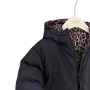 Kinder Wendewinterjacke Unisex Jacke mit Reißverschluss und Kapuze Taschen Leopardenmuster und schwarze Farbe Polyester und Baumwolle 3