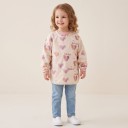 Kinderen waterdichte slab met lange mouwen en hartjesprint beige schort voor peuters met zak en drukknoop bij de nek 2