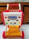Kinderen winkelwagentje 48 x 42 x 28 cm Plastic wagentje met blauwe of rode mand en 26 stuks voedsel Speelgoed voor de winkel met rijke 5