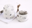 Kinderwintermuts en halsdoek met vis J3025 3