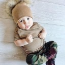 Kinderwintermuts met pompons J3028 2