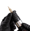 Kit de stylo de tatouage sans fil avec moteur sans noyau 2400 mAh et autres accessoires Kit complet de tatouage avec 80 pièces de cartouches de tatouage de différentes tailles pour débutants et professionnels Stylo de tatouage silencieux et puissant avec écran LED et cartouches de tatouage pour lignes et ombrage 14,8 x 3,2 cm 3