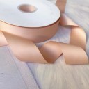 Kleurige decoratieve lint 2,5 x 450 cm Veelzijdige versieringsband voor cadeaus, decoraties, arrangementen en creatief knutselen in praktische rol 17