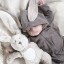 Kombinezon dla niemowląt z uszami królika - Szary 1