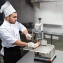 Komerční elektrická pásová pila na maso BS-130 650 W řezná výška 240 mm max tloušťka 110 mm nerezová na zmrzlé maso ryby i žebra 2