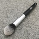 Korkealaatuinen korostussivellin 8