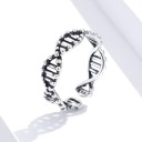 Kvinders DNA-ring 4