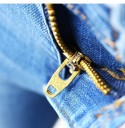 Kvinders rippede jeans 6