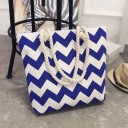 Ladies' Beach Bag with Zigzag Pattern Spacious Bag Made of Canvas and Polyester 41 x 35 x 10 cm Twisted Rope Handles 28 cm Long 2