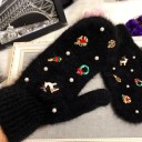 Ladies' Christmas Mittens 4