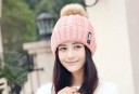 Ladies' Insulated Knitted Hat with a Large Fluffy Pom-Pom Inner Lining Chunky Ribbed Knitting Turned-up Cuff with a Patch 13