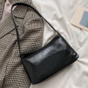 Ladies' Leather Handbag M1344 2