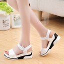 Ladies' Leather Sandals 5