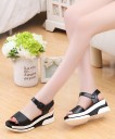 Ladies' Leather Sandals 8