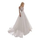 Ladies' Long Boho Wedding Dress with Exposed Shoulders and Removable Sleeves with Open Back and Train in White for the Ceremony 2