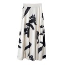 Ladies' Long Skirt with Pattern G47 2
