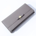 Ladies' long wallet with flap and decorative bow Magnetic closure Range of card slots PU leather and polyester 19 x 9 x 3 cm 3