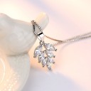 Ladies' Necklace with Pendant D585 4