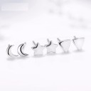 Ladies' Stud Earrings R63 17