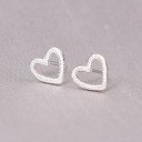 Ladies' Stud Earrings R98 13