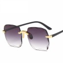 Ladies' Sunglasses E1392 1