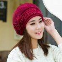 Ladies' Winter Beret with Flowers J852 5